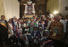 Lima: Colorido pasacalle y fiesta religiosa en la Plaza de Armas