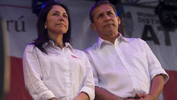 Ollanta Humala y Nadine Heredia salieron esta tarde de su domicilio rumbo a su local de campa&ntilde;a en Jes&uacute;s Mar&iacute;a. (Foto archivo Eduardo Cavero)