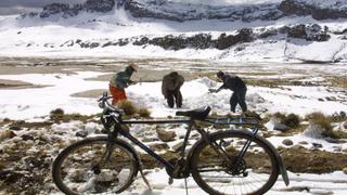 Nevada en Puno deja desaparecidos y afecta a familias, casas y alpacas