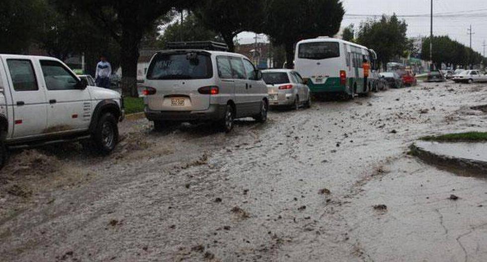 Fuertes lluvias causaron inundaciones en algunos distritos. (Foto: facebook.com/Radio-Yarav%C3%AD-Arequipa)