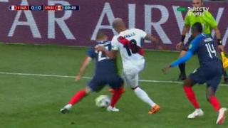 Perú vs. Francia: la genialidad de Carrillo ante Lucas Hernández en Rusia 2018