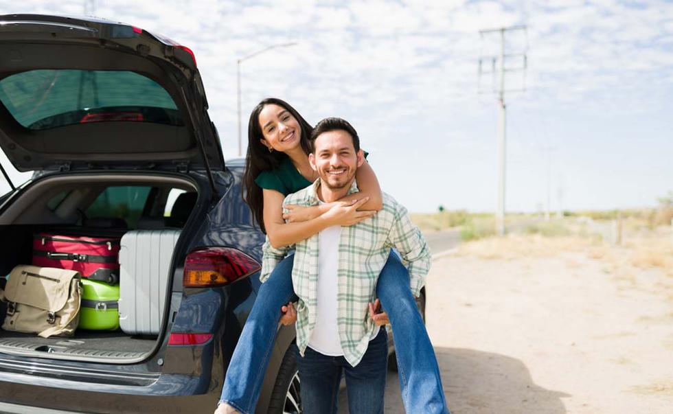 ¿Quieres darte una escapada de la ciudad con tu pareja? A pocas horas de Lima podrás encontrar destinos mágicos donde estarás rodeado de hermosa naturaleza. Por ejemplo, hay actividades para todas las parejas como acampar bajo las estrellas o nadar en las playas más espectaculares del norte. (Foto: Shutterstock)