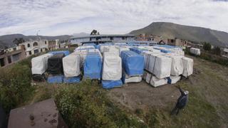 Arequipa: denuncian abandono de 50 módulos de vivienda en Caylloma