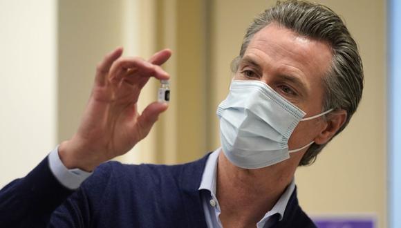 El gobernador de California, Gavin Newsom, del Partido Demócrata, explicó que el caso fue detectado el miércoles por la tarde en el sur de California, pero no ofreció más detalles sobre el paciente. (Jae Hong / POOL / AFP).