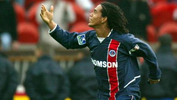 Ronaldinho, ex futbolista del PSG.