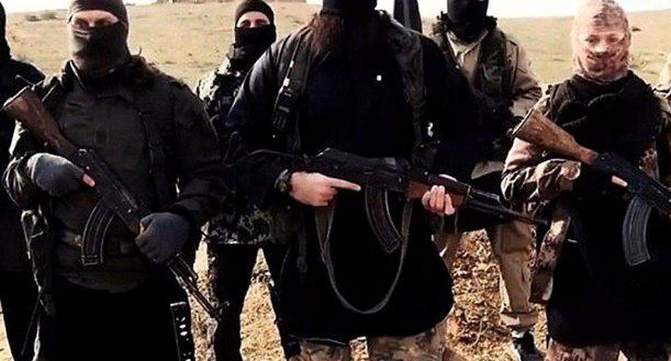 El Estado Islámico (ISIS) sigue jactándose de sus crueles métodos de ejecución. (Foto: Captura YouTube)