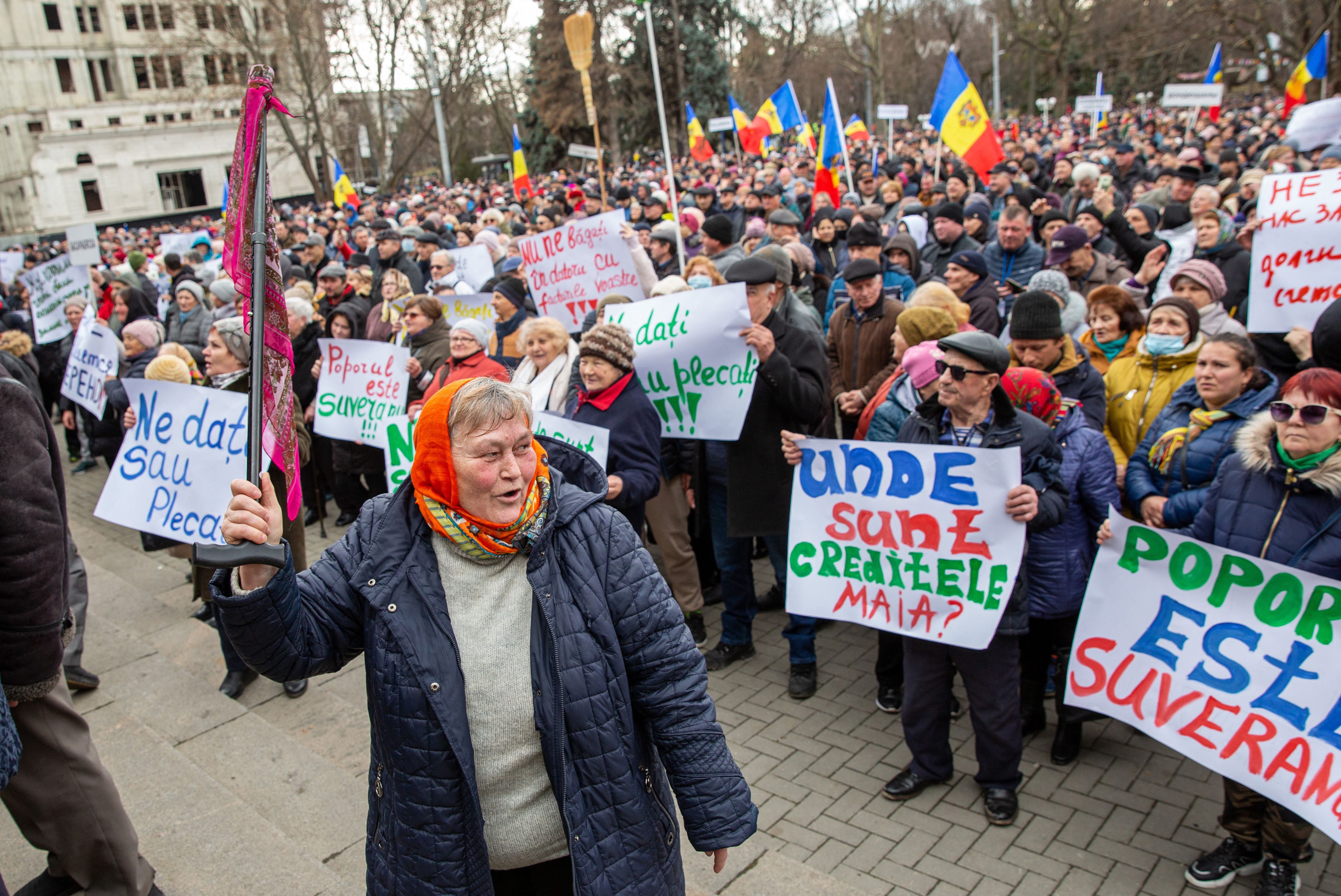 People take part in a protest against the Moldovan government and its pro-European Union president in Chisinau on February 19, 2023. (Photo: Elena COVALENCO / AFP).