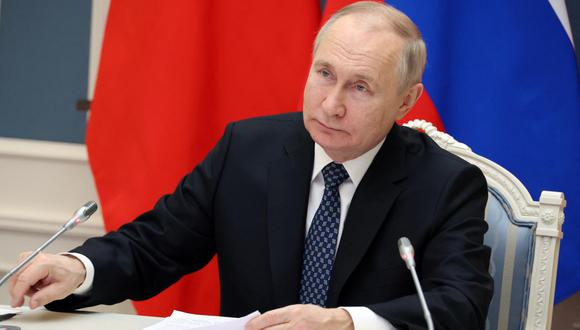 "Durante años, las élites occidentales nos aseguraron hipócritamente sus intenciones pacíficas", señaló Putin.