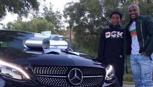 Floyd Mayweather regaló un Mercedes Coupé a su hijo de 16 años