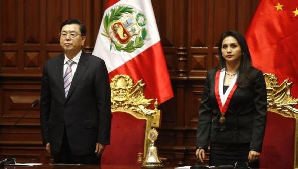 Presidente de Asamblea Popular China visitó el Congreso peruano