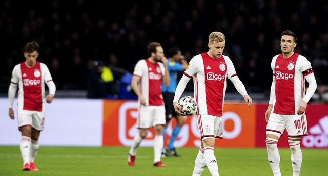 La Eredivisie fue la primera liga en dar por terminada su temporada sin campeón ni descensos. (Foto: AFP)