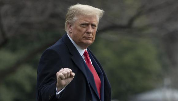 El presidente de los Estados Unidos, Donald Trump, sale de la Casa Blanca en Washington, DC. (Foto: Archivo/ ANDREW CABALLERO-REYNOLDS / AFP)