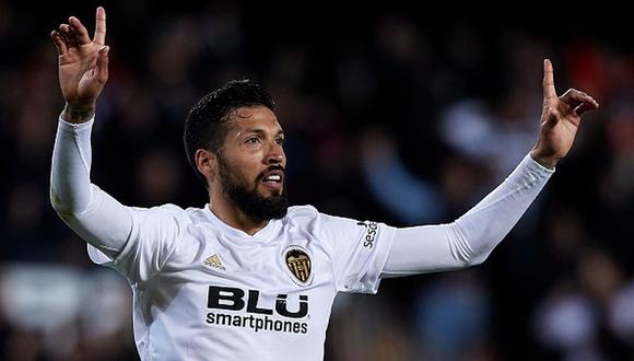 Ezequiel Garay llegó a Valencia en la temporada 2016-17. (AFP)