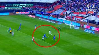Cruz Azul vs. Chivas: Martin Cauteruccio desperdició la ocasión más clara del primer tiempo | VIDEO