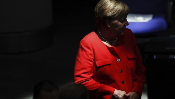 Angela Merkel destacó que si respetar y proteger&nbsp;la dignidad humana es obligación de todo poder público, también lo es de todas las personas.&nbsp;(Foto: AP)