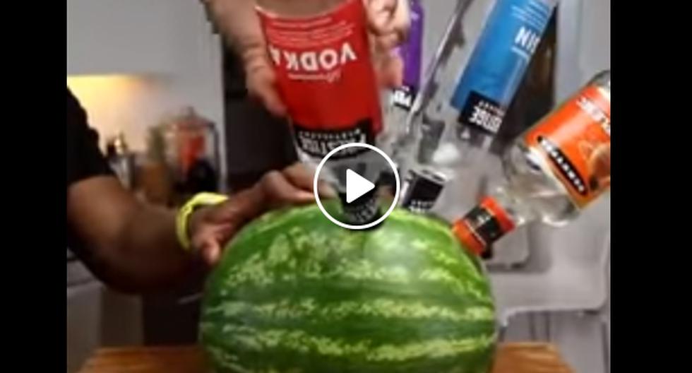 Esta grabación colocada en YouTube nos demuestra, una vez más, cómo es que el ingenio se les ocurre a estas personas para hacer vodka en una sandía. (Foto: captura)