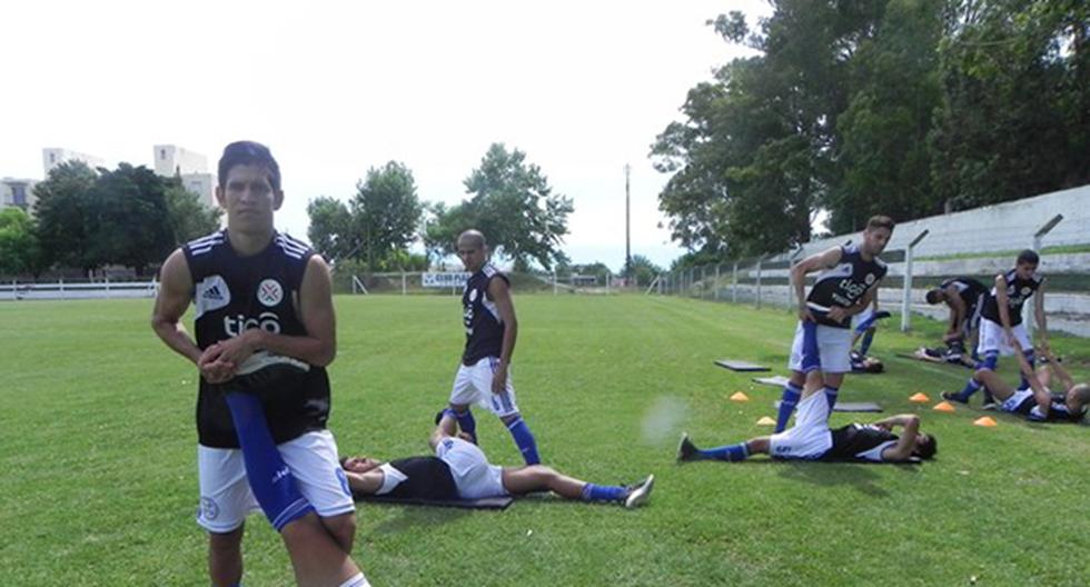 Paraguay hizo su primer entrenamiento en Uruguay. (Foto: beta.apf.org.py)