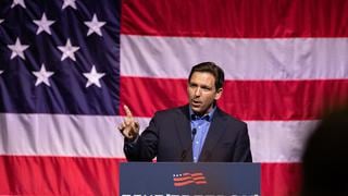 DeSantis visita la frontera de Arizona y anuncia una coalición contra migrantes indocumentados