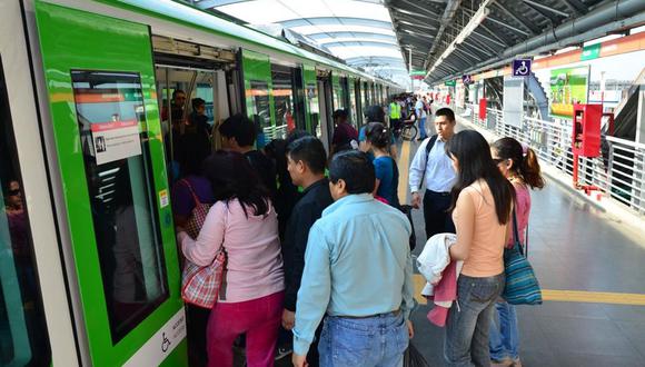 La Línea 1 del Metro de Lima instó a sus usuarios a tomar en cuenta la frecuencia de circulación de trenes por el feriado y evitar inconvenientes. (Difusión)