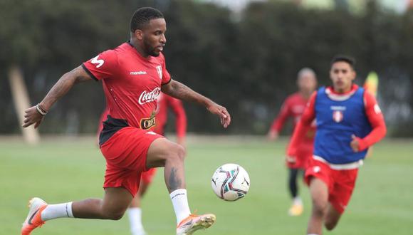 El mensaje de Jefferson Farfán en la previa del Perú-Brasil. (Foto:  EFE)