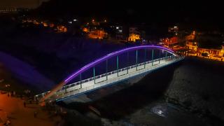 El Agustino: el nuevo puente peatonal Malecón Checa y las luces ornamentales que lo adornan | FOTOS