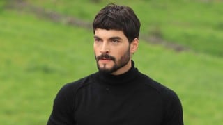 “Amor y traición”, la nueva telenovela turca de Akın Akınözü en Telemundo