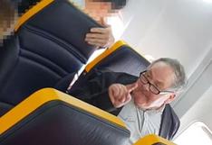 El hombre del "ataque racista" en el vuelo de Ryanair trata de disculparse sin éxito
