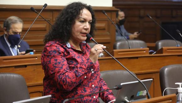 María Acuña, de APP, es una de las congresistas acusadas de recorte de sueldos a trabajadores del Congreso. (Foto: Difusión)