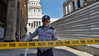Una semana después de las protestas en Cuba, las calles son de la Policía