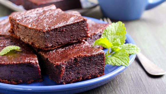 Aprende a preparar un delicioso brownie vegano con esta receta. (Foto: iStock)
