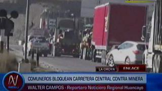 La Oroya: bloquean Carretera Central en protesta contra minera