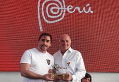 Chef español recibe el premio "Amigo del Perú" por promover al cacao