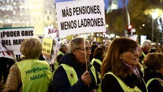 España: Jubilados protestan por "pensiones dignas"