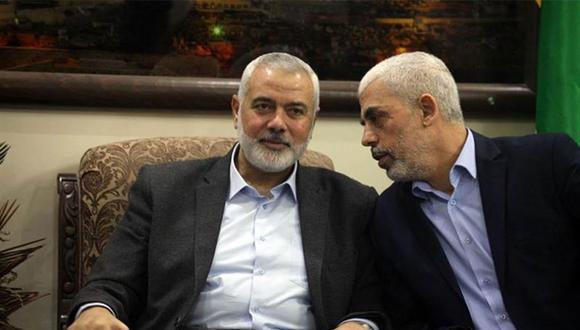 Los líderes de Hamas Ismail Haniyeh y Yahya Sinwar. (Foto: AP)