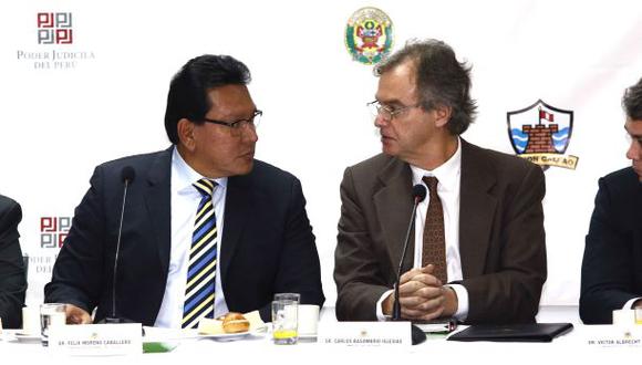el ministro del Interior, Carlos Basombrio, y el gobernador regional del Callao anunciaron la pr&oacute;rroga del estado de emergencia. (Alessandro Currarino / El Comercio)