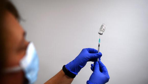 En Colombia se han aplicado 843.204 vacunas contra el covid-19 en 26 días. Se han reportado tres episodios de inyecciones vacías. (Foto: EFE)