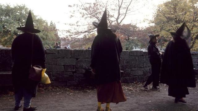 Los juicios de Salem comenzaron con los casos de las jóvenes Betty Parris y Abigail Williams. (Foto: Getty Images)