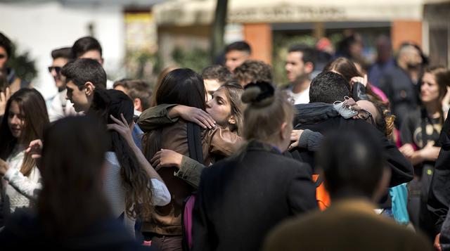 Conmoción en España por menor que advirtió que mataría maestros - 6