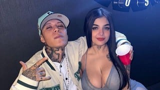 ¿Santa Fe Klan y Karely Ruiz son novios? Lo que sabemos de la relación del cantante y la modelo