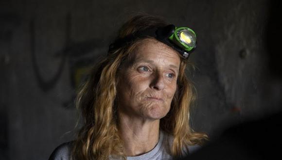 Beverly tiene 44 años y lleva seis años viviendo en el túnel frente al casino Rio. (RONDA CHURCHILL).