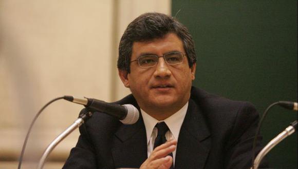 Sheput dice que hay crisis en Perú Posible