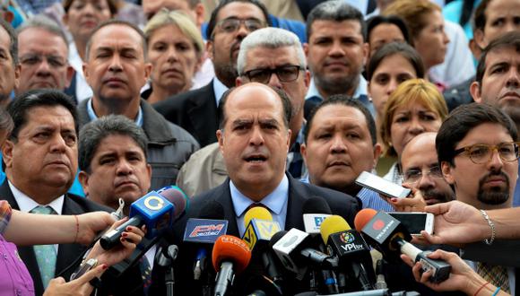 En medio de las crecientes tensiones entre el gobierno de Venezuela y Estados Unidos, no ha habido declaraciones de la principal alianza opositora, Mesa de la Unidad Democrática (MUD) ni de sus líderes. (Foto: AFP)