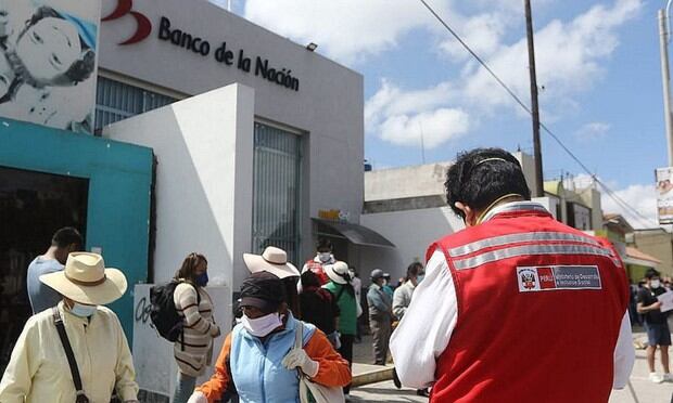 Serán las mismas agencias bancarias en las que se podrá cobrar esta misma etapa del Bono de 380 soles (Foto: Andina)