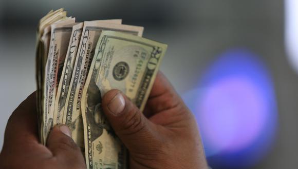 El tipo de cambio cotizaba a 21.630,12 bolívares soberanos por dólar. (Foto: GEC)