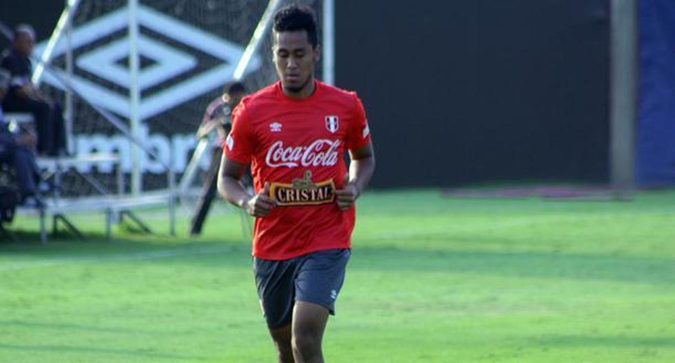 Renato Tapia no recibió el permiso del Twente para jugar por Perú. (Foto: La Nueve)
