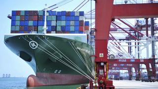 Mincetur responde al SNI y afirma que no hay “carga peruana detenida” en puertos chinos