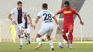 Christian Cueva hizo su debut oficial en Yeni Malatyaspor, que fue goleado 3-0