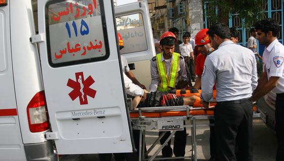 Imagen referencial de una ambulancia en Irán. Foto: (AFP/NOTICIAS FARS/ABDOLHOSSEIN REZVANI
Abdolhossein Rezvani / FARS NOTICIAS / AFP)