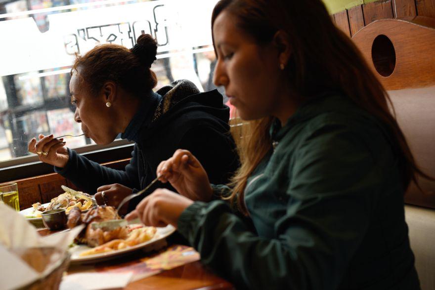 Restaurantes llenos en el Día del Pollo a la Brasa [FOTOS] - 6