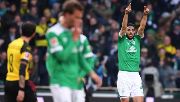 Werder Bremen logró igualar 2-2 ante Borussia Dortmund por la fecha 32 en el Weserstadion. Claudio Pizarro ingresó a los 60 minutos y anotó el gol del empate (Foto: EFE)
